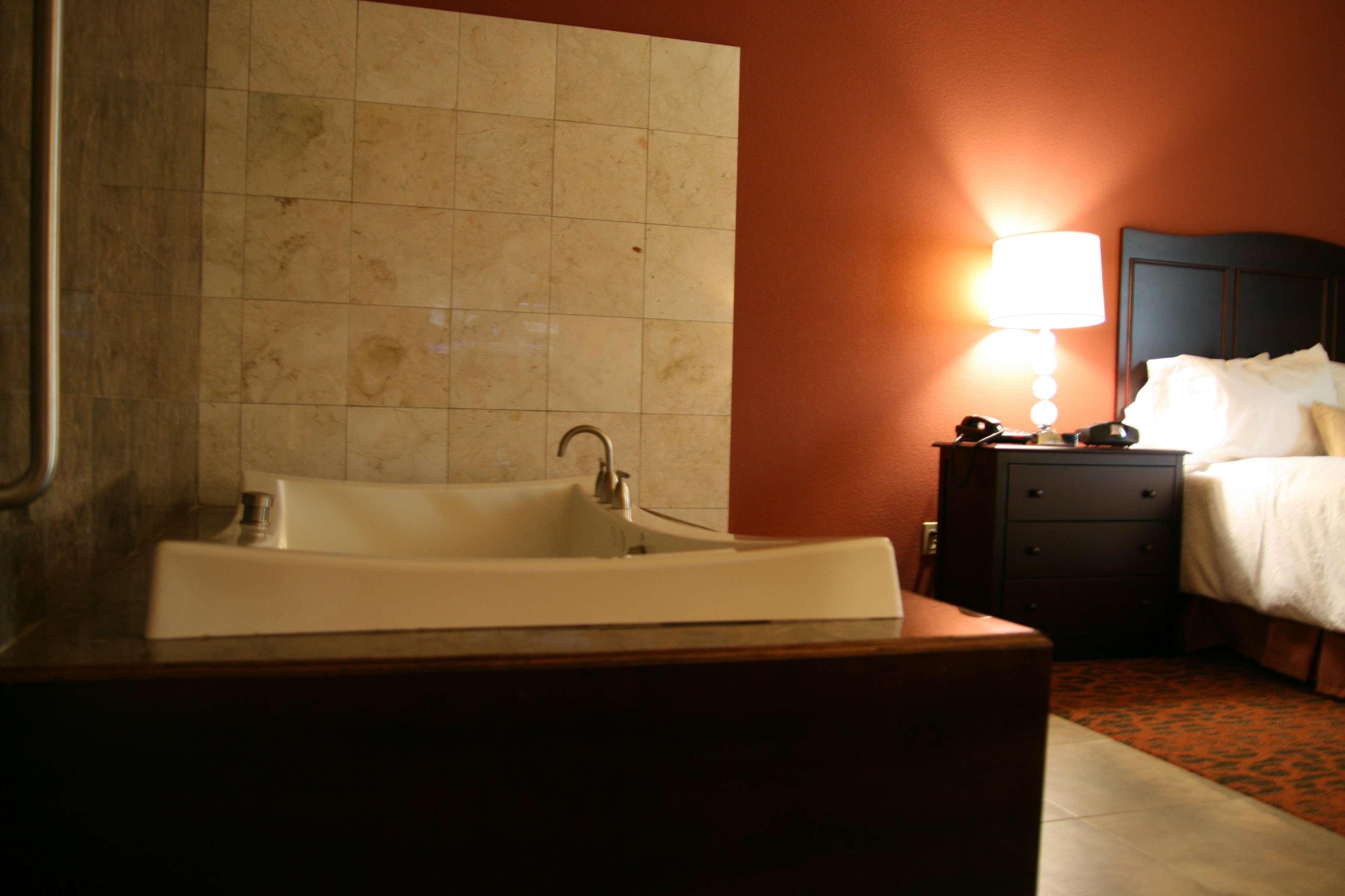 Hampton Inn & Suites Mission Bilik gambar