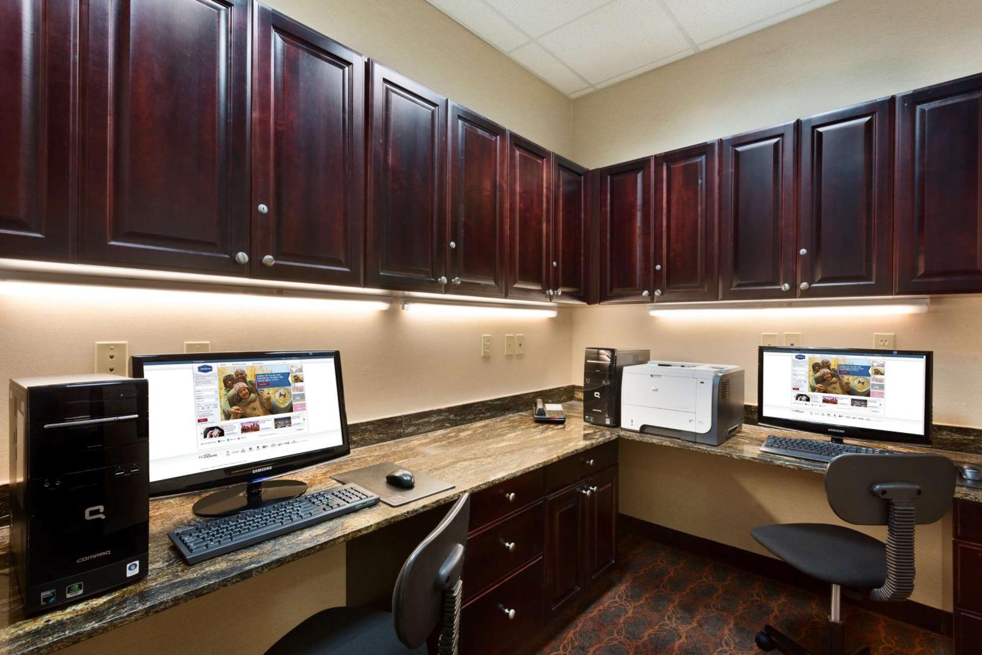 Hampton Inn & Suites Mission Luaran gambar