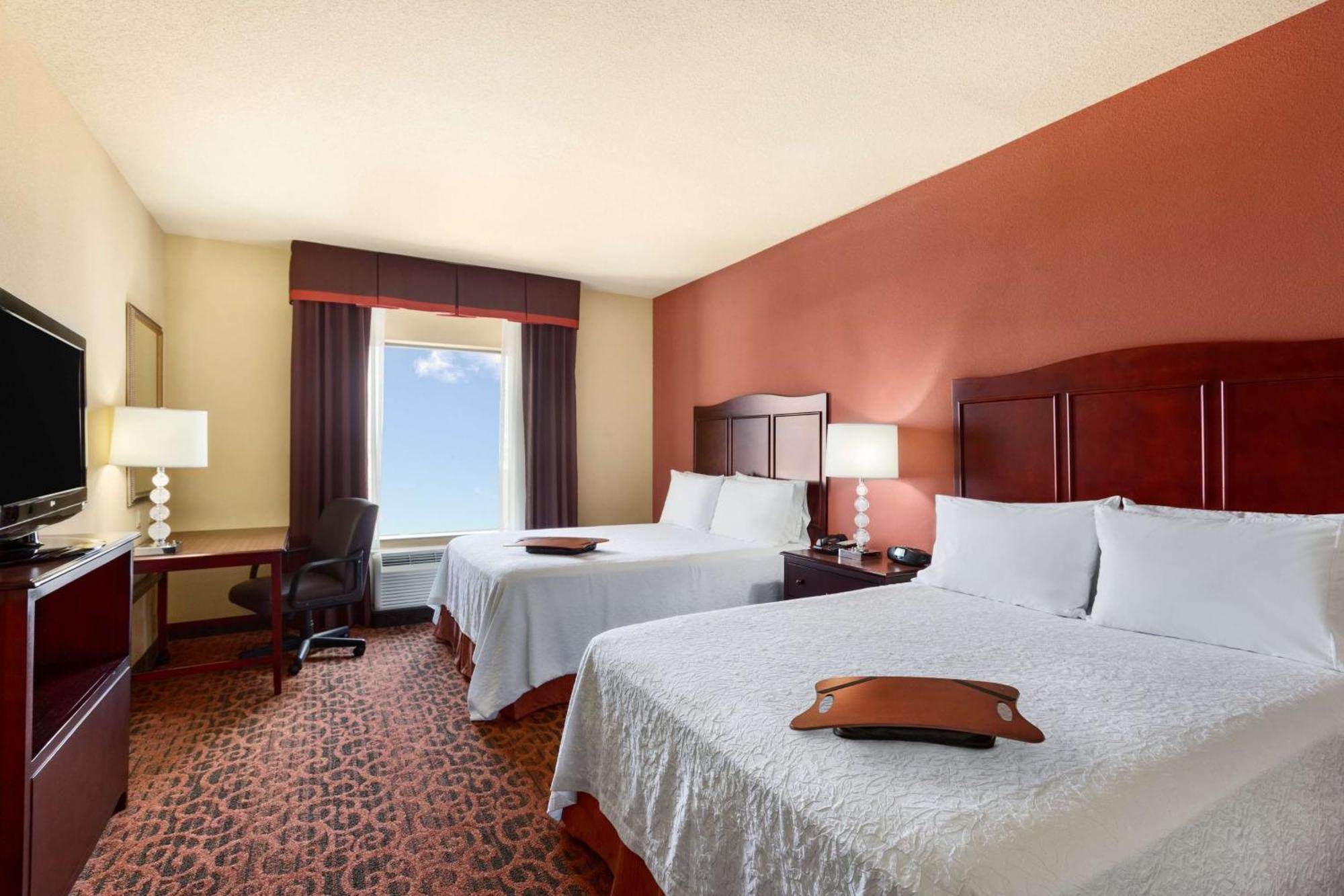 Hampton Inn & Suites Mission Luaran gambar