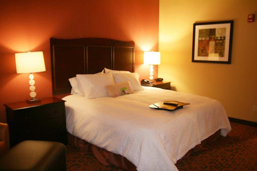 Hampton Inn & Suites Mission Bilik gambar
